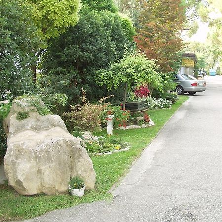 Villaggio Azzurro Τζεσόλο Λίντο Εξωτερικό φωτογραφία